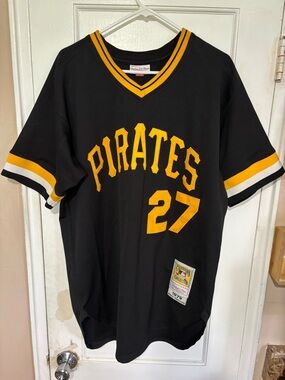 Mitchell & Ness Kent Tekulye 1979 Black and Yellow Pullover Jersey Collar